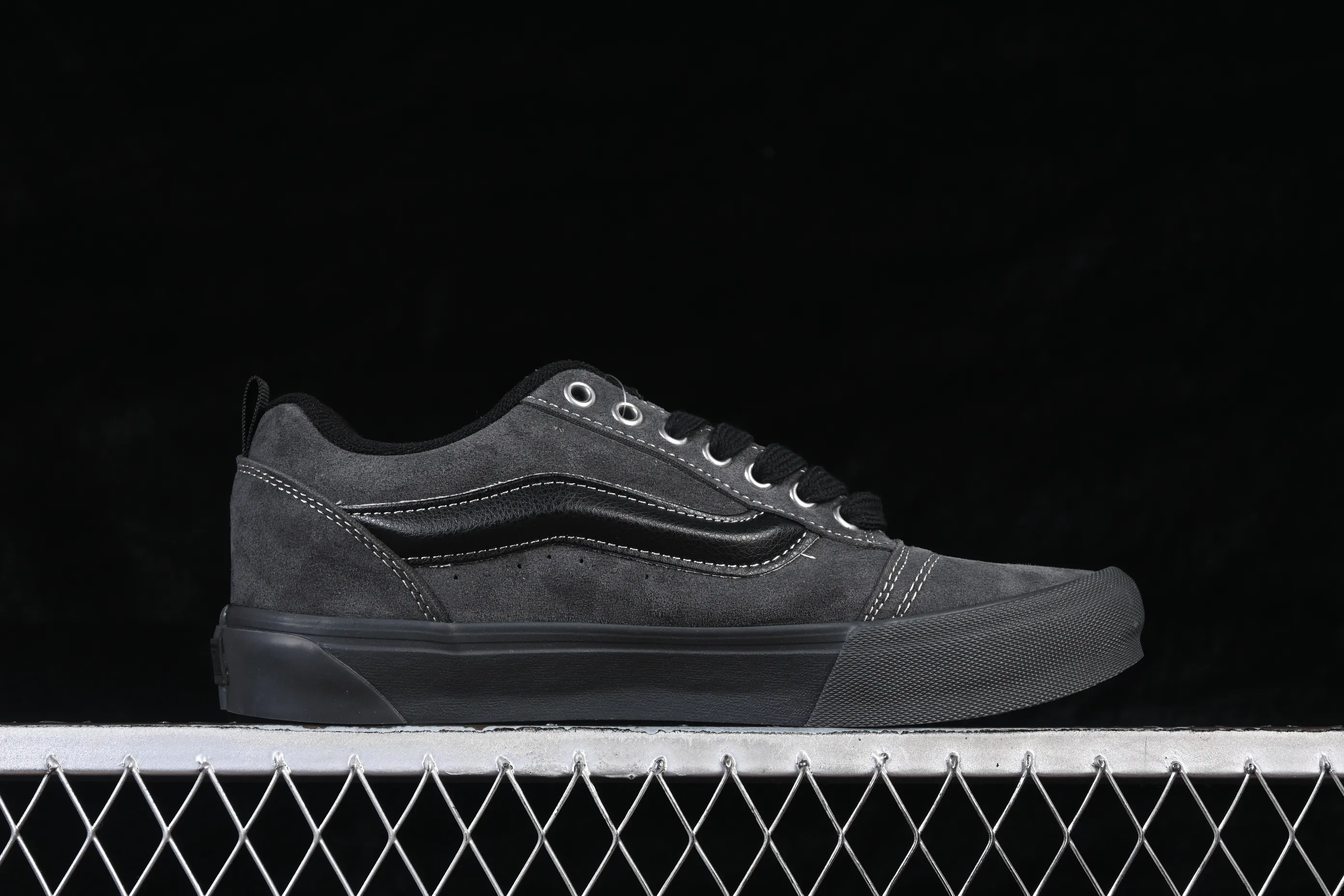 All categories Vans Vans series Vans Low Vans low-top Vans Sku-Skool Vans official low-top casual sneakers VN009QCBDAK